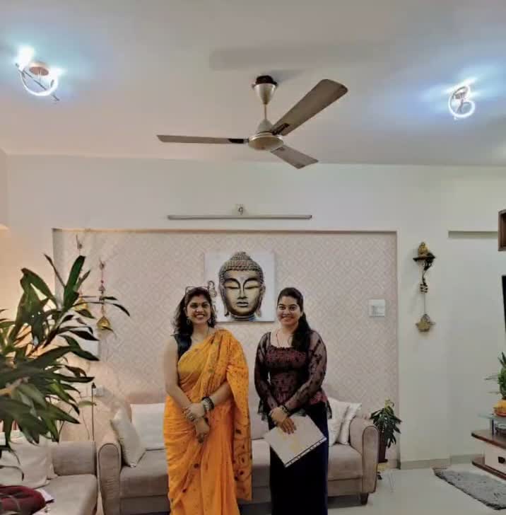 A client with her Fortune Signature report